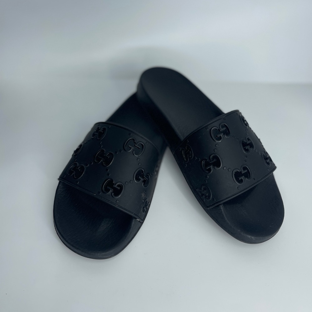 Gucci slides
